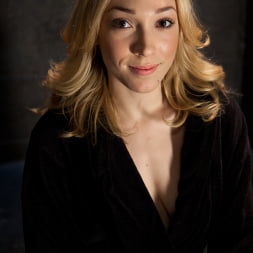 Lily LaBeau in Slave Training Lily LaBeau Final Day Live (Photo 2) Lily LaBeau in 'Kink' Slave Training Lily LaBeau Final Day Live (Thumbnail 2)