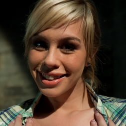 Lorelei Lee in 'Kink' 19 Year Old Tramp: I am an anal whore! (Thumbnail 17)