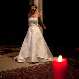 Lorelei Lee in 'Kink' Bridal Training (Thumbnail 1)