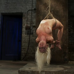 Lorelei Lee in 'Kink' Lorelei is bound on screen, brutally fucked by Isis Love in a back breaking Category 5 suspension. (Thumbnail 7)