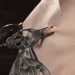 Lydia Black in 'Kink' Suffers in Grueling Bondage (Thumbnail 9)