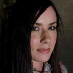 Maitresse Madeline in 'Kink' Mina Leigh (Thumbnail 2)