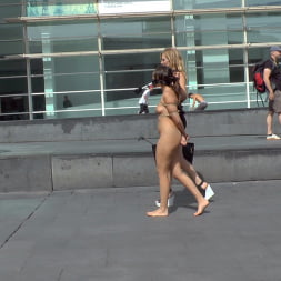 Mona Wales en 'Kink' A Nikki Litte le encanta ser un cenicero público (Miniatura 7)