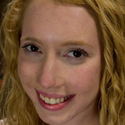 Nicki Blue in So Virginal (Photo 5) Nicki Blue in 'Kink' So Virginal (Thumbnail 5)