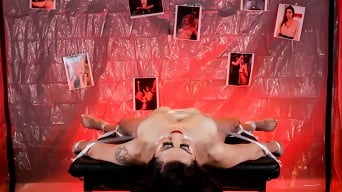 Princess Donna Dolore en 'Dark Passenger: Princess Donna Gets Bound and Fucked'