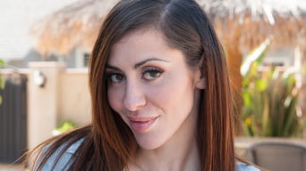 Princess Donna Dolore en 'Princess Donna's Ass Gets Taken!'