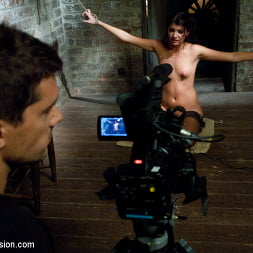 Cassandra Nix in 'Kink' The Ransom (Thumbnail 22)