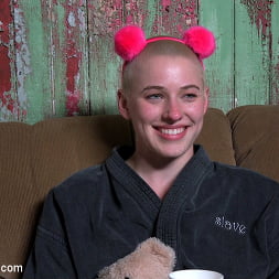 Riley Nixon in ANGEL FACE: Gorgeous Riley Nixon Double Penetrated In Desert Gangbang (Photo 26) Riley Nixon in 'Kink' ANGEL FACE: Gorgeous Riley Nixon Double Penetrated In Desert Gangbang (Thumbnail 26)