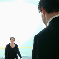Sarah Shevon in 'Kink' Shevon's Arrival (Thumbnail 8)