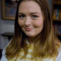 Savannah West in Cheating Little Slut (Photo 2) Savannah West in 'Kink' Cheating Little Slut (Thumbnail 2)