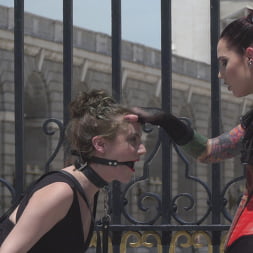 Silvia Rubi en 'Kink' Puta española sumisa y picante (Miniatura 1)