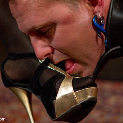 Skyeboy in The Price Of Being Inadequate: Episode 1 (Photo 5) Skyeboy in 'Kink' The Price Of Being Inadequate: Episode 1 (Thumbnail 5)