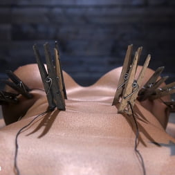 Tana Lea en 'Kink' Is A Hard Nut to Crack (Miniatura 11)