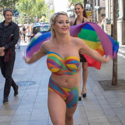 Tina Kay in Busty Blonde Sienna Day Disgraced Fully Nude on Dirty Public Streets (Photo 1) Tina Kay in 'Kink' Busty Blonde Sienna Day Disgraced Fully Nude on Dirty Public Streets (Thumbnail 1)