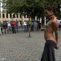 Jacqueline Black Lady in Exposed, Fucked and Humilated all in Public (Photo 1) Jacqueline Black Lady in 'Kink' Exposed, Fucked and Humilated all in Public (Thumbnail 1)