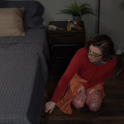 Veronica Rose in The House Sitter: Busty Pin-Up Babe Veronica Rose Gets Off (Photo 4) Veronica Rose in 'Kink' The House Sitter: Busty Pin-Up Babe Veronica Rose Gets Off (Thumbnail 4)