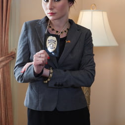 Veruca James in Rogue FBI (Photo 18) Veruca James in 'Kink' Rogue FBI (Thumbnail 18)