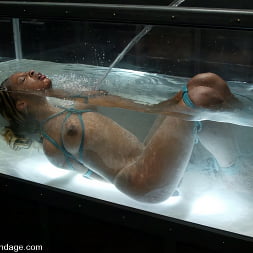 Vixen Fyre in 'Kink' Vixen Fyre (Thumbnail 13)